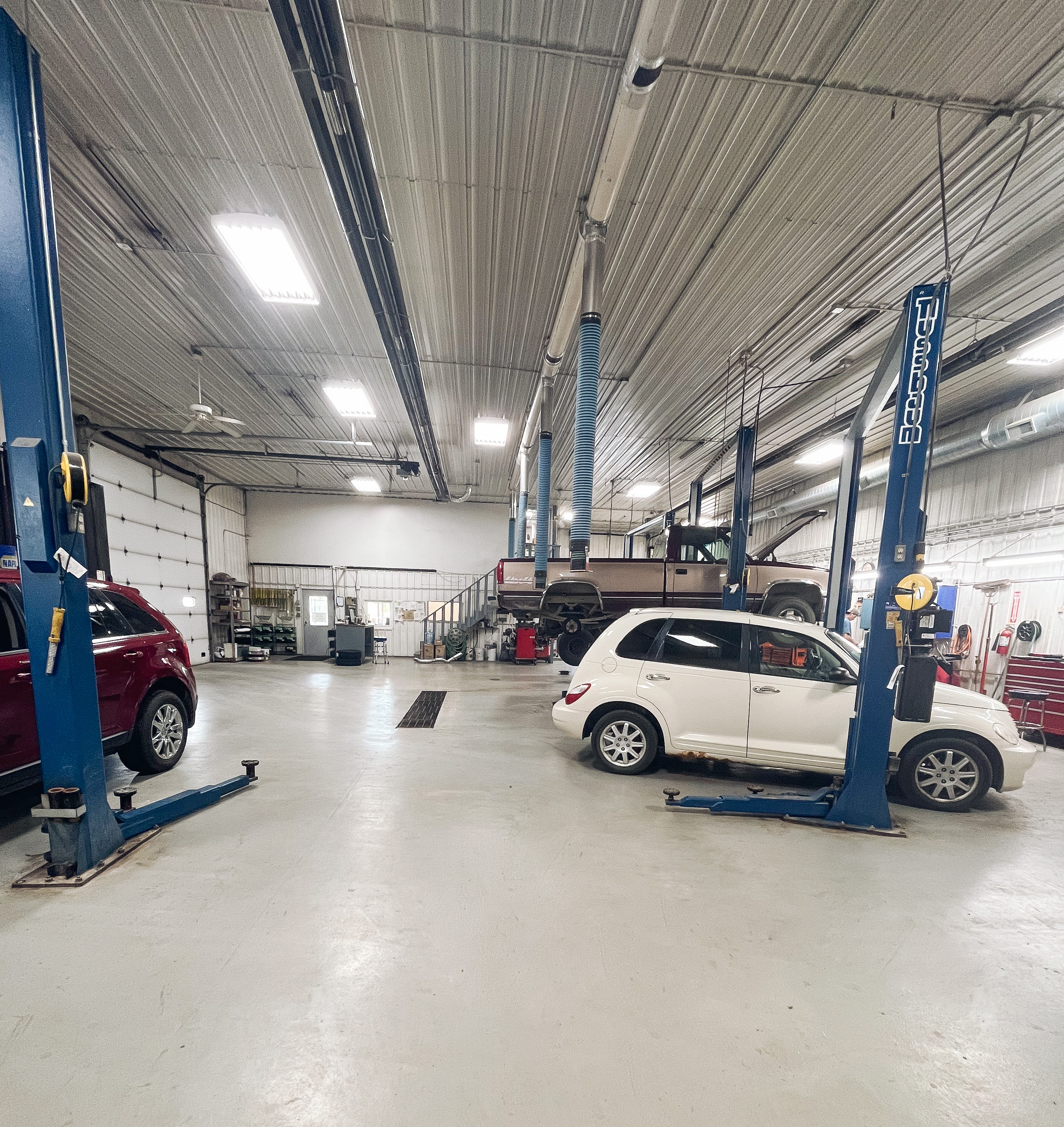 shop bay area at cannon auto repair in cannon falls mn